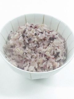 栄養バランスを「押し麦」で整える。白米に○割混ぜるのがベスト！ 炊き方、スープやクッキーレシピまでHugKum はぐくむ