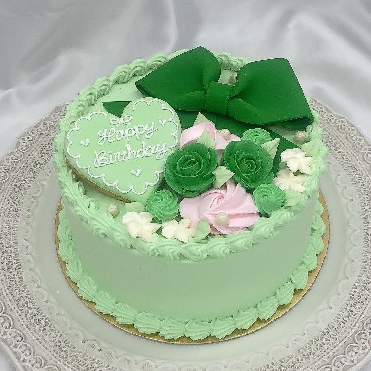 🌟🩵星型の推しケーキ🩵🌟 ⁡ ＊＊＊＊＊＊＊＊＊＊＊＊＊＊＊＊＊＊＊＊＊＊ ⁡ 💻フルオーダーのご注文方法📱 ①トップページより フル オーダー へすすむ ②問い合わせフォームにご希望のケーキを記入 ③コンシェルジュより返信がきますのでお待ちください