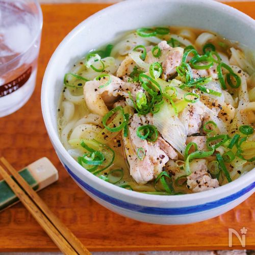 鶏肉と玉ねぎのあんかけうどん