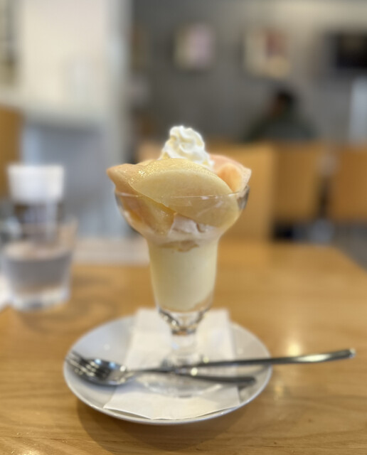 浅草ひさご通り商店街フルーツパーラー ゴト