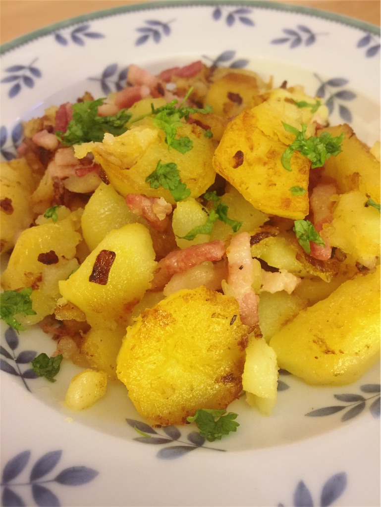 残ったジャガイモで、ジャーマンポテト ドイツ人が考える「３つの黄金ルール」❗️- Moin Moin北ドイツに暮らす→南ドイツで暮らしはじめました