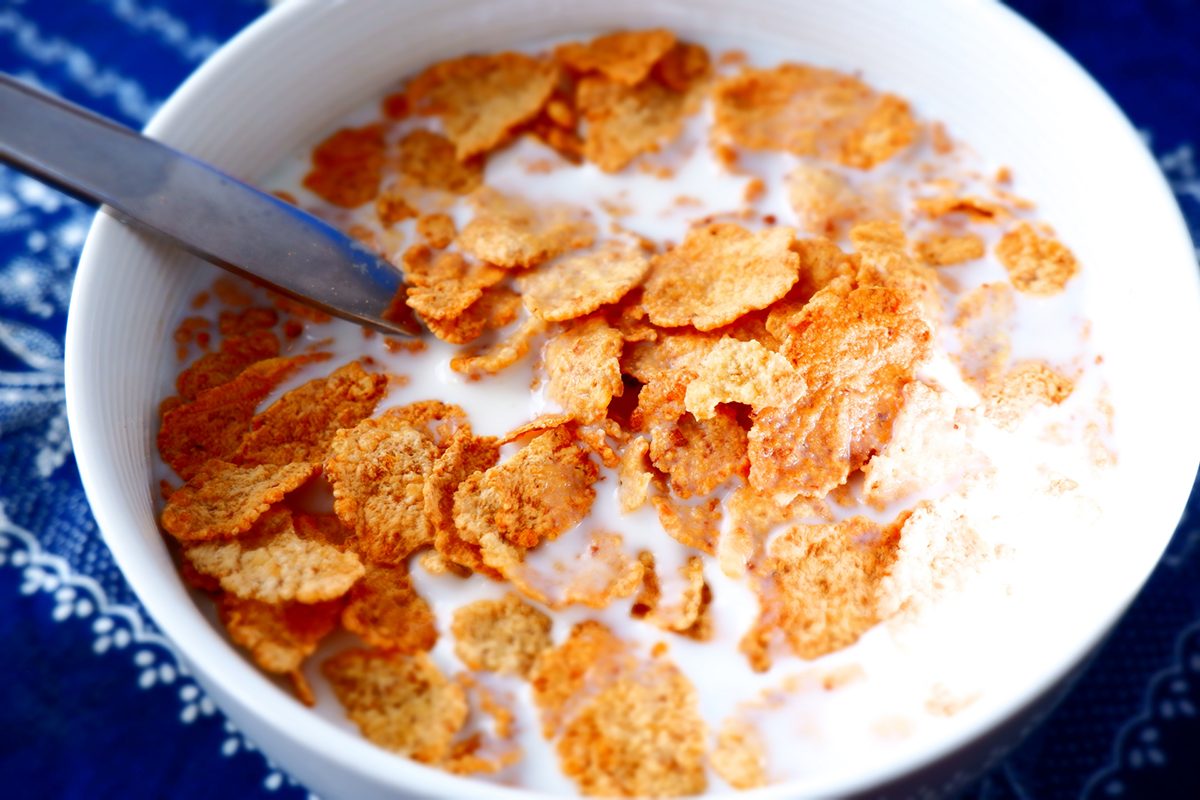 コーンフレークで！～きなこバナナみるくシリアル～