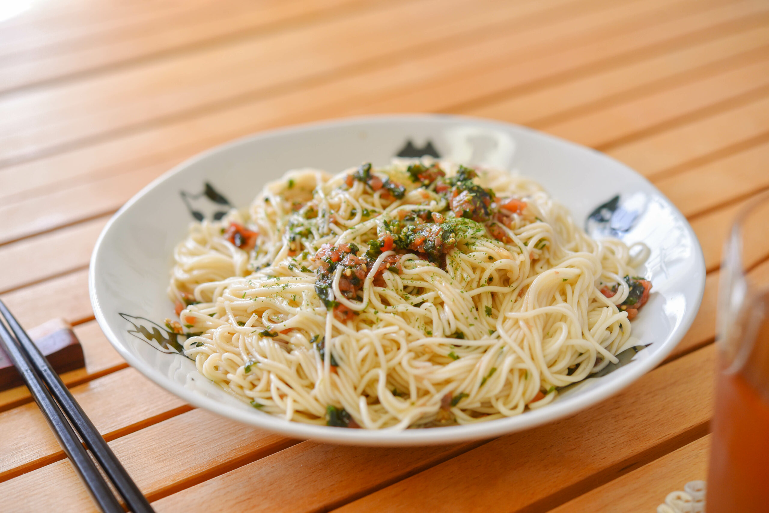 汁まで一滴残らず飲み干したくなる！これからに季節にさっぱり嬉しい『梅しそレモン冷やしそうめん』 あみん 嶋田あさ美- エキスパート -Yahoo!ニュース