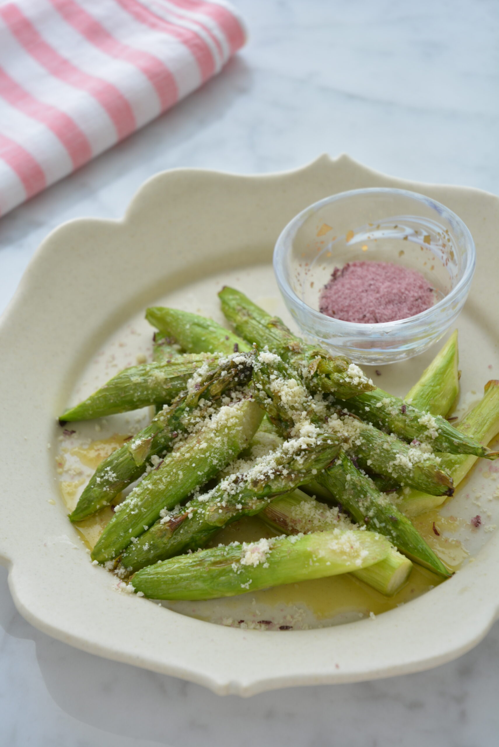 アスパラガスの前菜