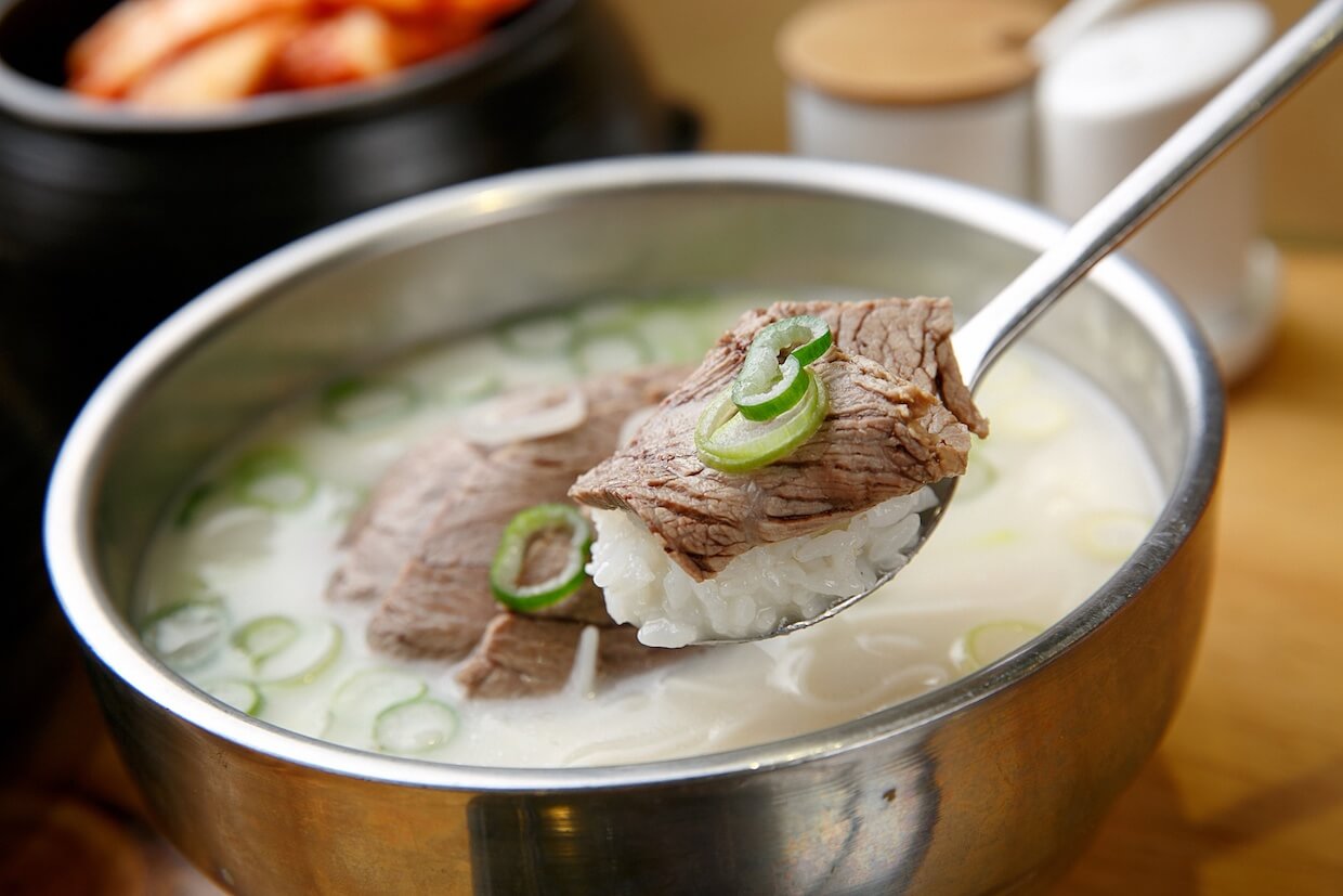 コムタンとはどんなもの？作り方をご紹介！コリアンマンがわかりやすく解説！ - フードマニア Food Mania by 旭屋出版