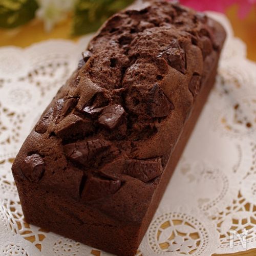 ラムレーズン入りチョコパウンドケーキ