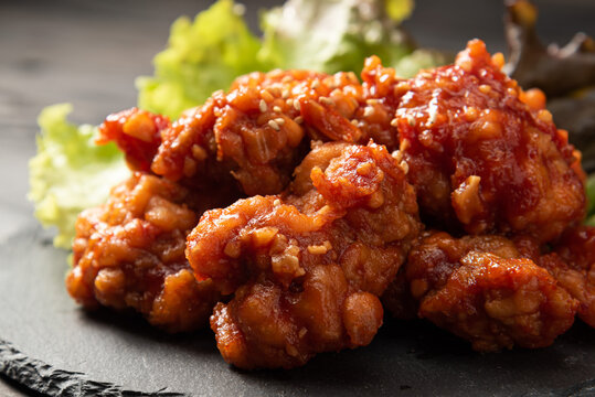 Amazon唐揚げ チキンバー骨なしチキンバー 1kg たれ250g付き骨なし たれ付き 甘辛フード・ワン冷凍惣菜 通販