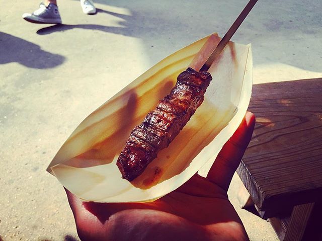 食べ歩き用の「牛串 松坂牛800円 」！ 上品で高級感もありました♪』by なまらうまい : 二光堂 寶来亭宝来亭 ほうらてい -五十鈴川 ステーキ食べログ