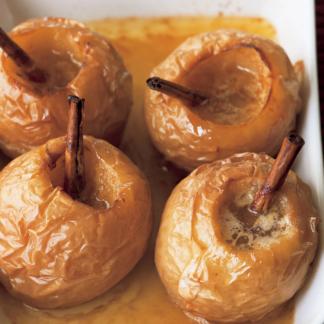 レンジで3分「焼きリンゴ」の作り方・リンゴレシピ