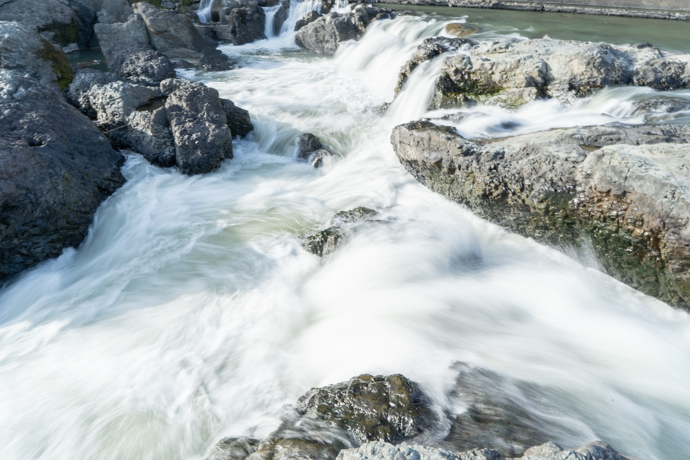 兵庫県加東市 上滝野 料理旅館 滝野荘 で、 法事 おランチ♪ 初！子持ち鮎！と絶景！闘竜灘京都とうさぎの気まぐれ歳時記─京都うさ草抄