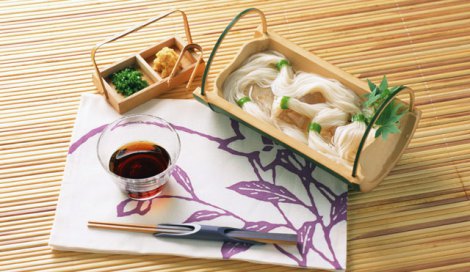 驚きの裏技！かんてんで作る「とろ旨カレーそうめん」レシピ 10分で簡単＆食物繊維UP