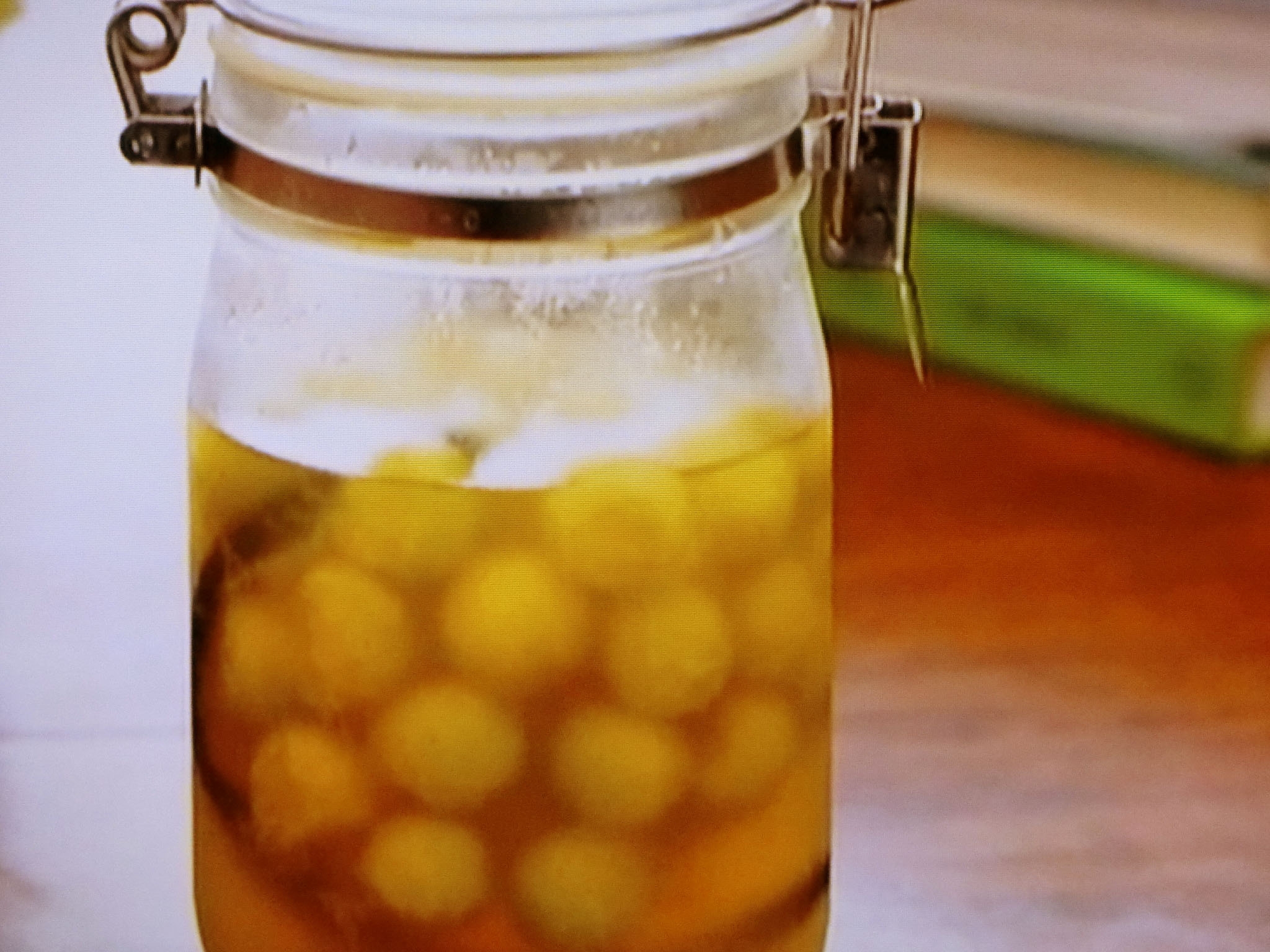 冷凍生クラウンメロン アイスメロンスティック 10本 冷凍便 化粧箱入静岡県磐田市ふるさと納税サイト「さとふる」