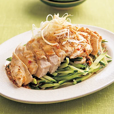 鶏肉とキャベツ・もやし・エリンギのフライパン蒸し