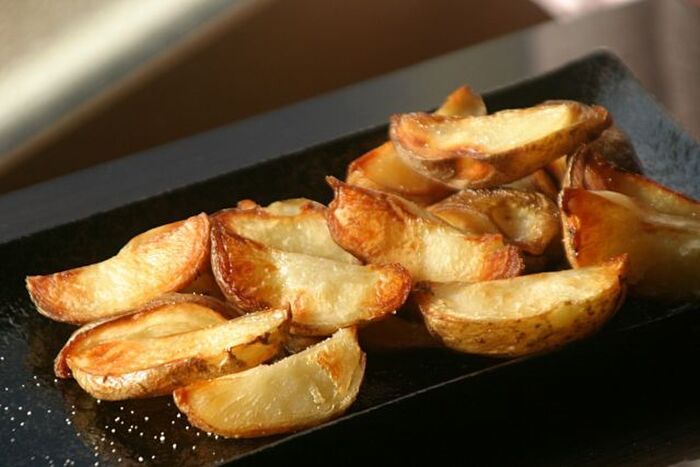 フライドポテトに じゃがいものくし形切りShorts