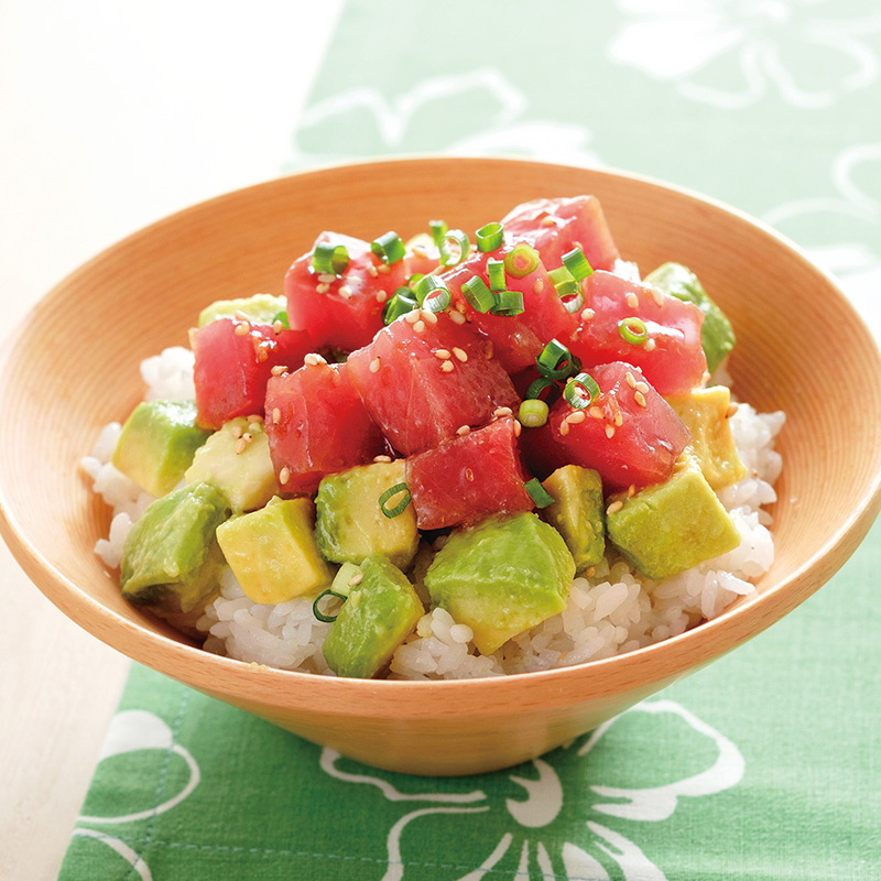 がんばりすぎない美肌レシピ マグロとパプリカとアボカドのポキ 美容情報 - 株式会社 コーセ