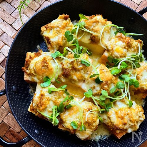 「金のつぶたれだけたっぷり！炭火で焼いた焼肉風の秘伝たれ」がたまらない！厚揚げチーズサンド