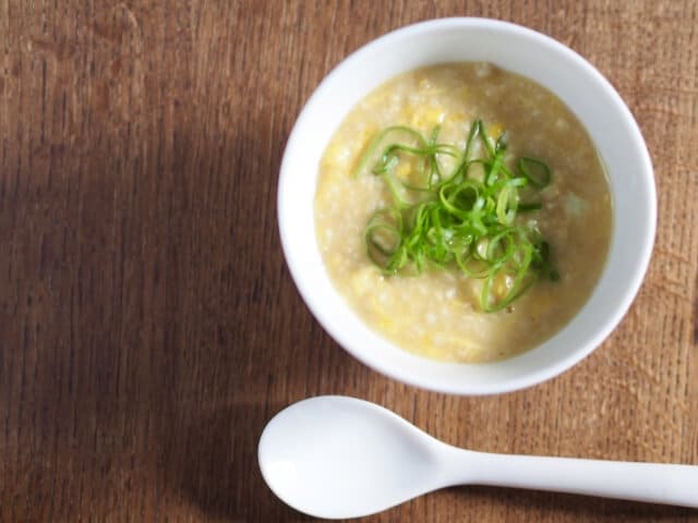 レンジで簡単！ オートミールのマグカップリゾット