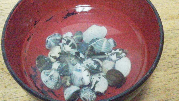 ハマグリの簡単な砂抜き方法 ５０度洗い と酒蒸しの作り方