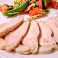 豚ヒレ肉のハム仕立て , ローストビーフと同じようにオーブンで低温調理。, 時間はかかるけど簡単なので是非、試してくださ。, ⁡,↓↓↓↓↓↓↓↓, ⁡,豚ヒレ肉のハム仕立て , 材料:作りやすい分量, 塊の豚ヒレ肉350g, 塩肉の重量1%,黒こしょう適量, スパイス類各小さじ1 2,