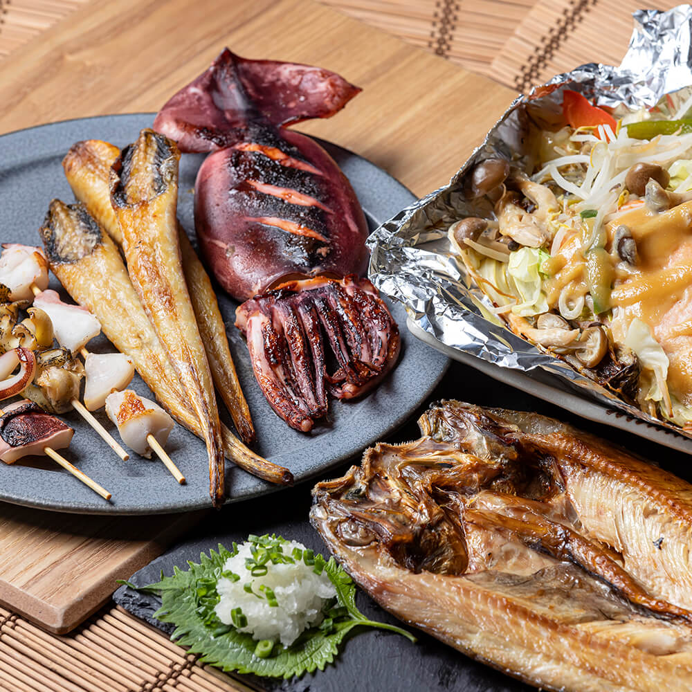 楽天市場 海鮮バーベキューセット 4種25品以上 5〜6人前BBQ 海鮮 浜焼き バーベキューセット 海鮮BBQ BBQセット 海鮮セット BBQ海鮮 バーベキュー セット スルメイカ イカ サザエ エビ 赤エビ 赤海老 ホタテ 海の幸盛り合わせ 冷凍 ギフト プレゼント : 木村鮮魚店