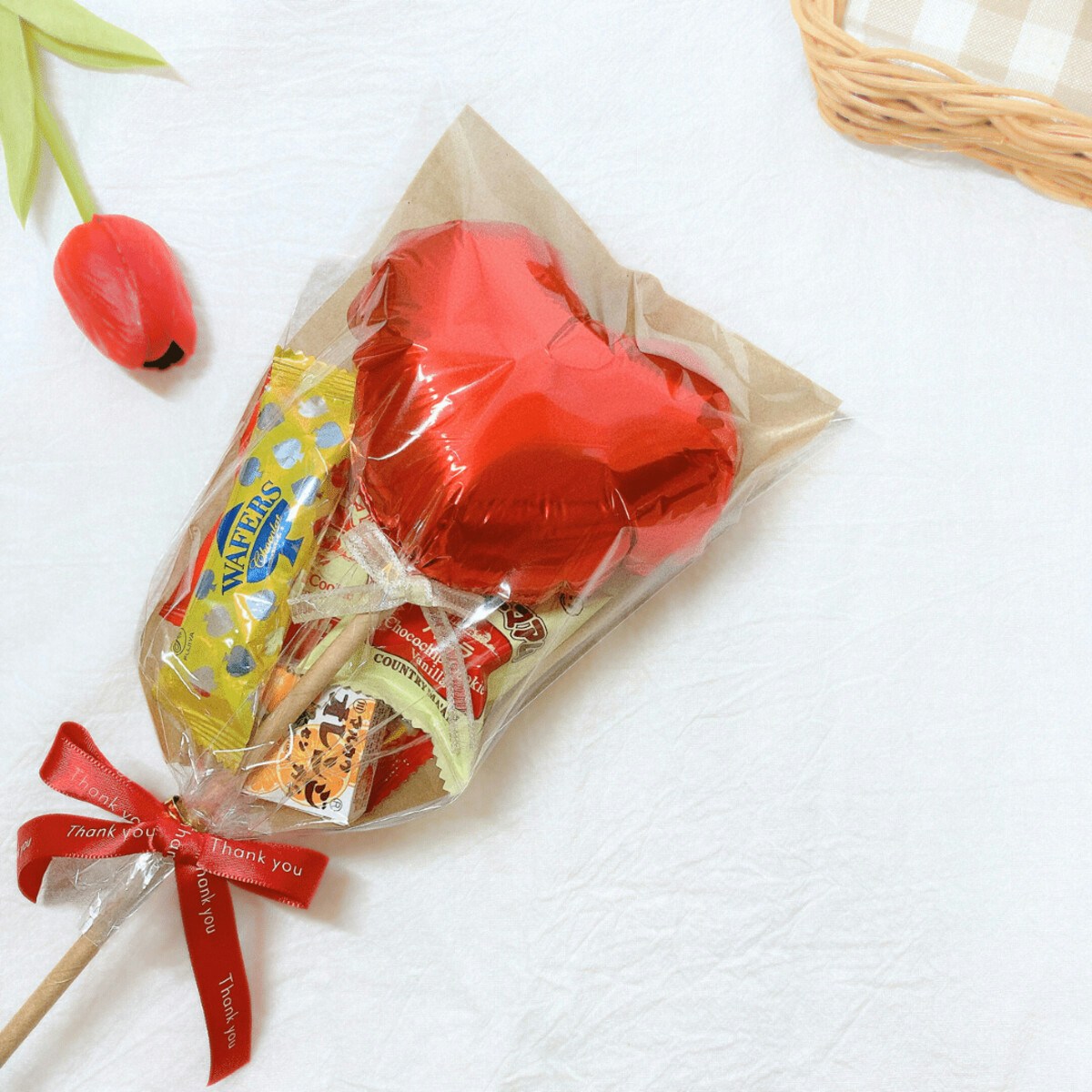ちょっとしたプレゼントにぴったり♪お菓子ブーケを作ろう！WEBOO ウィーブー暮らしをつくる
