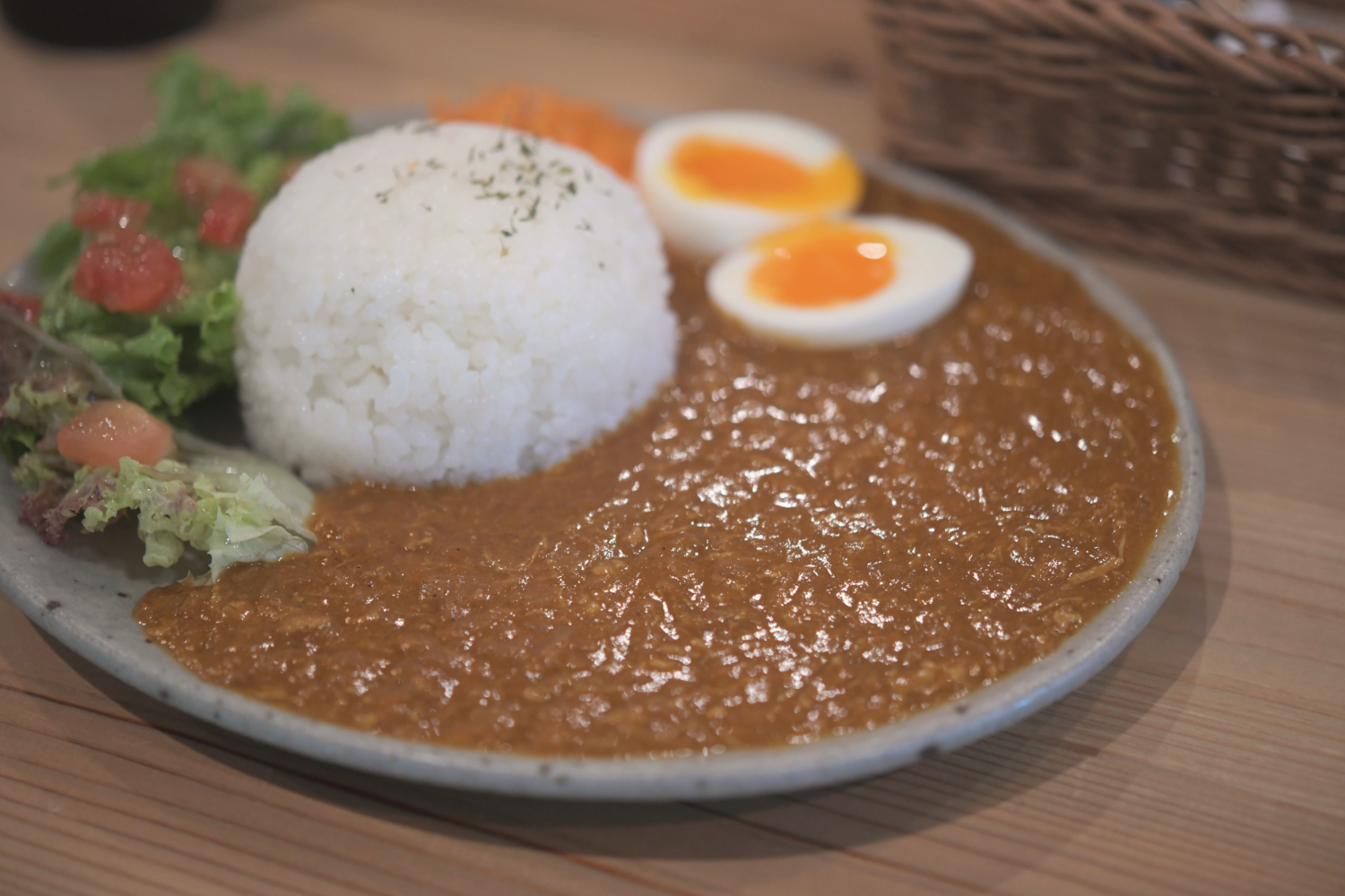 ▷川越 あんバター記録 ◁ ⁡ ⁡ glincoffee 元町本店 @ 川越 ⁡ ⁡ 老舗のあんこを使用！ 懐かしい味わいのあんバター！ ⁡ ⁡□ 龜屋あんバターホイップ 330円 ⁡ ⁡ 外はほんのりサクッと、中はふんわりとしたコッペパンに 濃厚なつぶあんと有塩バター、 ホイップで追いカロ