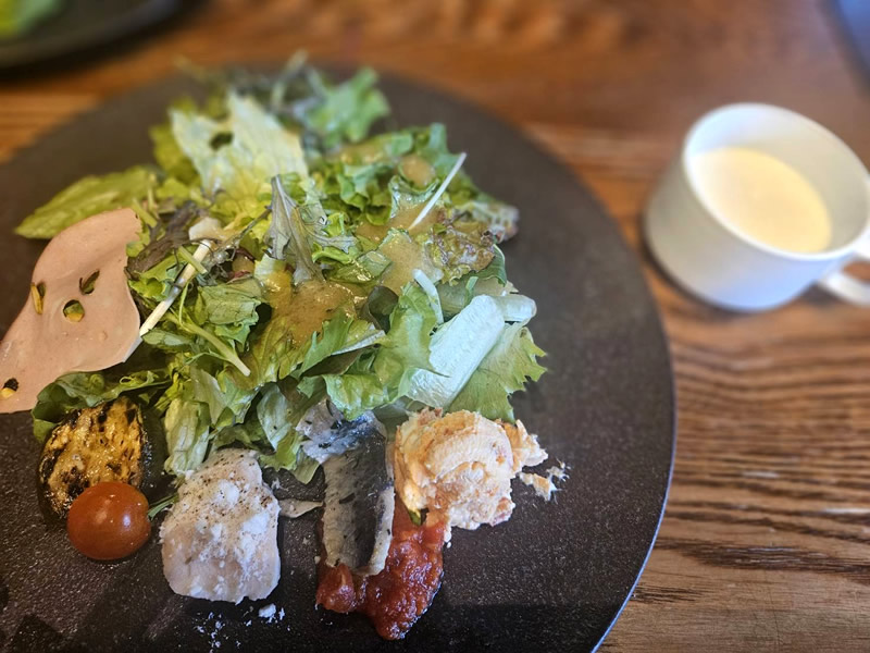 丸の内ランチ １ランク上の美味しい丸の内ランチをご紹介します！ - YouTube