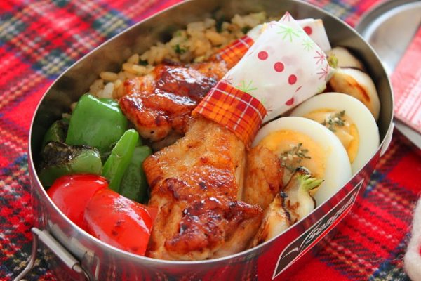 日本最大級のフードデリバリー総合モール「ごちクル」、首都圏エリア人気15店舗と共同開発したクリスマス限定弁当を予約受付開始スターフェスティバル株式会社のプレスリリース