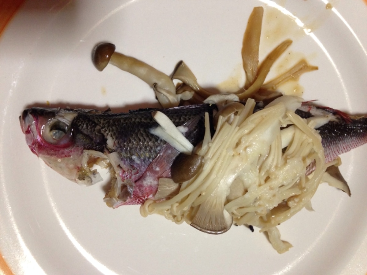 沖縄生活2023 海産物料理市でグルクンの唐揚げを食べた後は映画を観て、那覇カレーグランプリの結果発表 - わたしの歩き方～お散歩日記