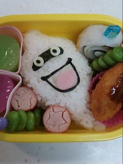 呪術廻戦 パンダ先輩のお弁当＊キャラ弁momokyarabenが投稿したフォトブックLemon8