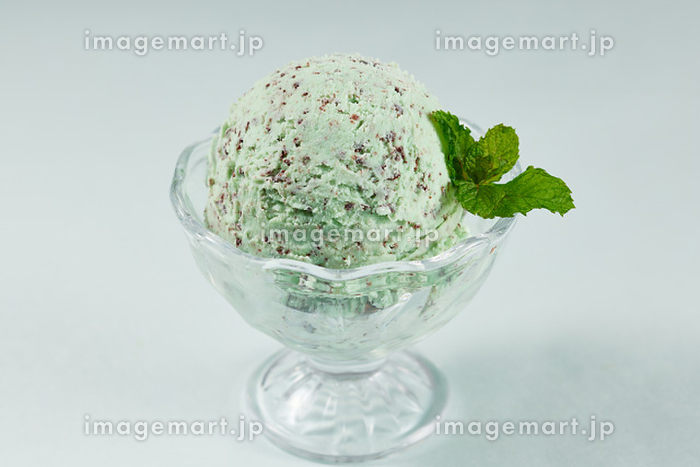 チョコミントアイス」の写真素材189件の無料イラスト画像Adobe Stock