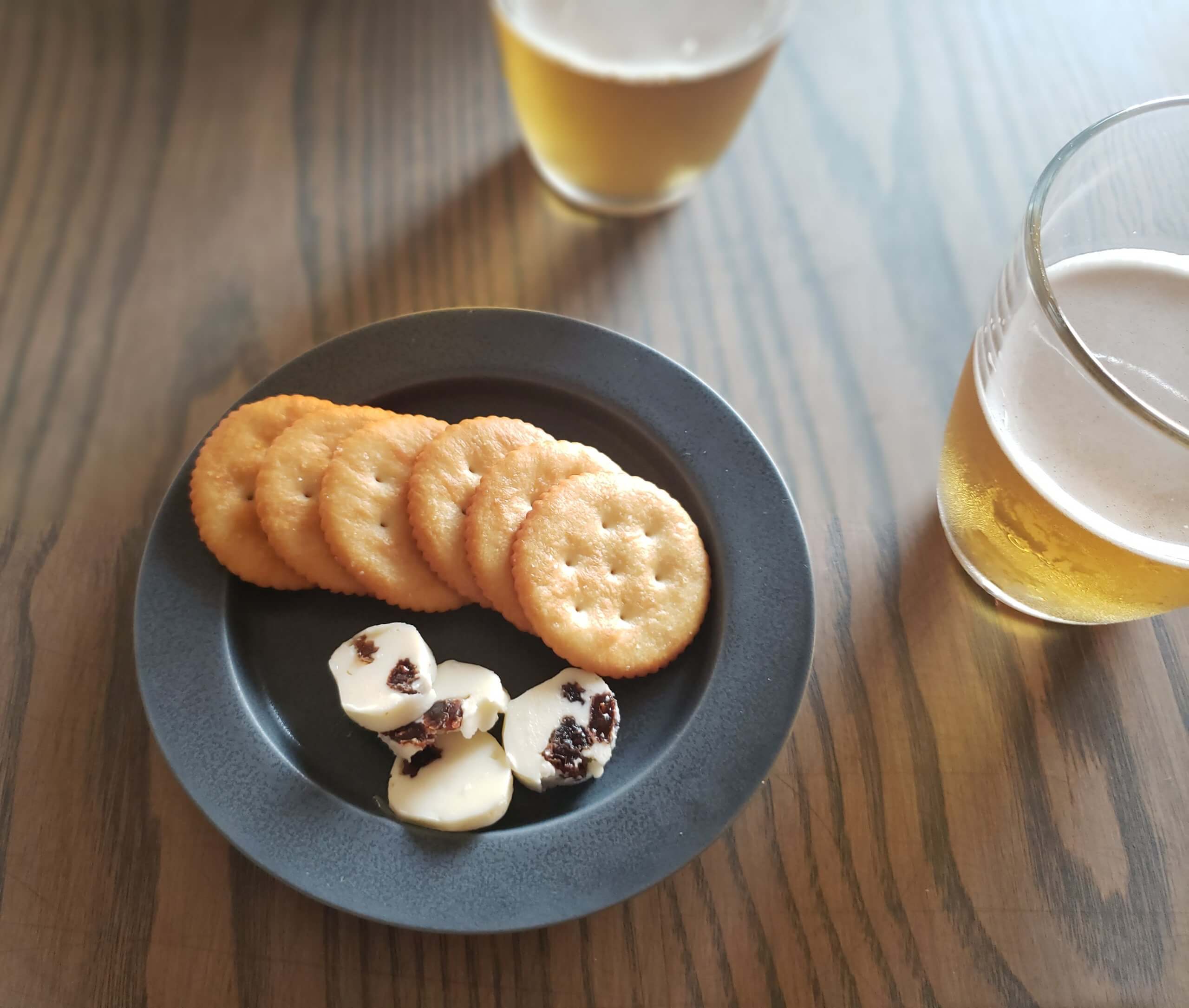 燻製キッチン スモークラムレーズンバターハーフ 70g 送料無料 北海道 恵庭市 燻製 おつまみ レーズン バター ご当地 お土産 贈り物 ギフトプレゼント : 北海道銘菓 センカランド - 通販 - Yahoo!ショッピング