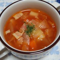 野菜の分量1:1:1がコツ！ケチャップだけで作れる「濃厚ミネストローネ」 - レタスクラブ