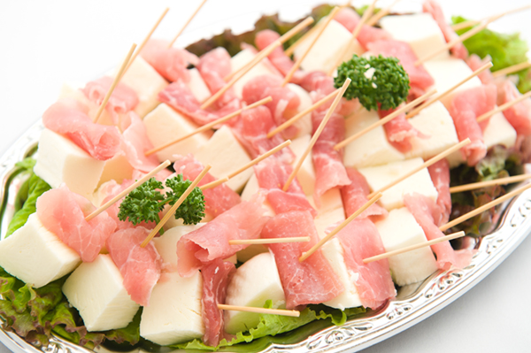 楽天市場 ハムカッター お弁当グッズ 押すだけ！ハムカッターロースハム用 お弁当グッズ デコ弁 花 フラワー 抜き型 押し型 キッチンツール39ショップ: インテリアパレット