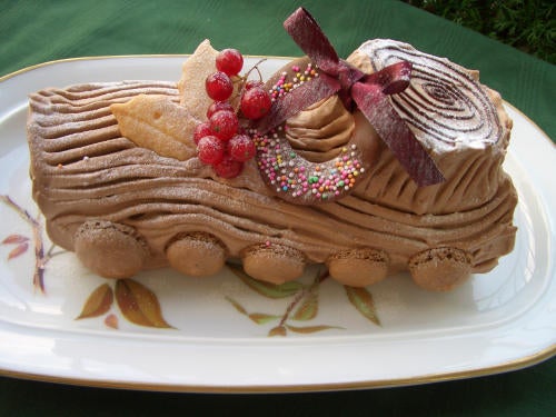 想いの詰まったウエディングケーキ♪ルージュブラン