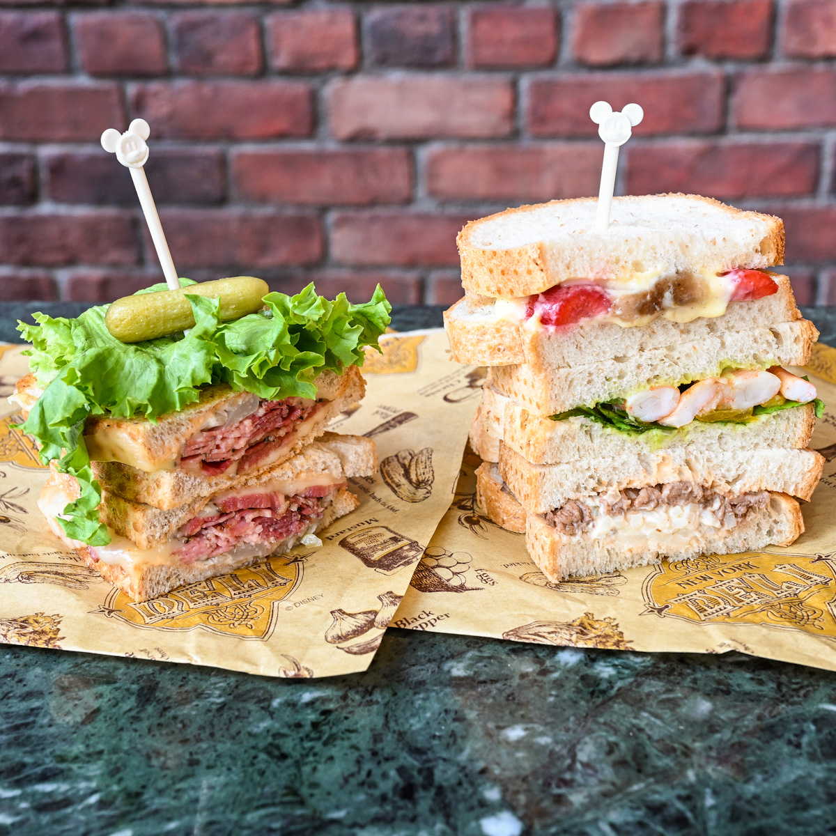 ニューヨーク・デリ No.01 ルーベン・ホットサンド- スマフォ版 Disney Colors