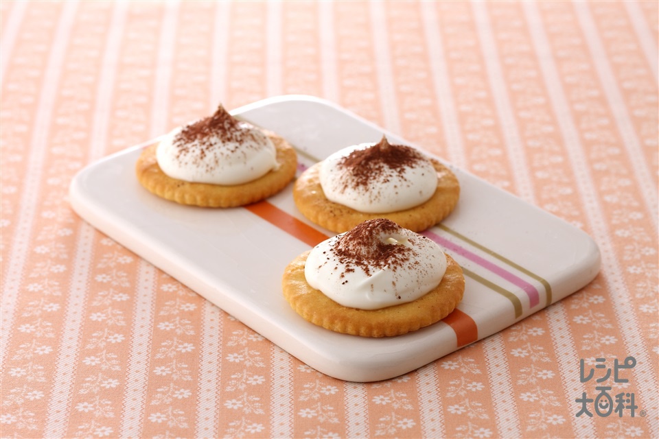 2分でできる！沢庵のマスカルポーネチーズ和え