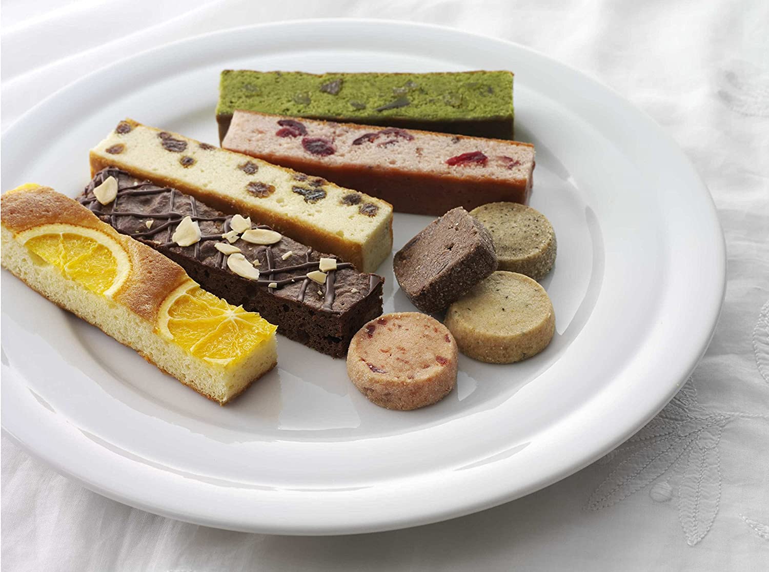 手土産・ギフトにおすすめ。箱を開けた瞬間ときめく！可愛い人気の焼き菓子＜5選＞Sheage シェアージュ