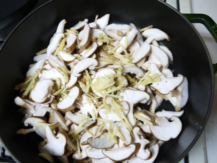 まぐろやかつおの角煮 しょうが煮 の作り方：白ごはん.com