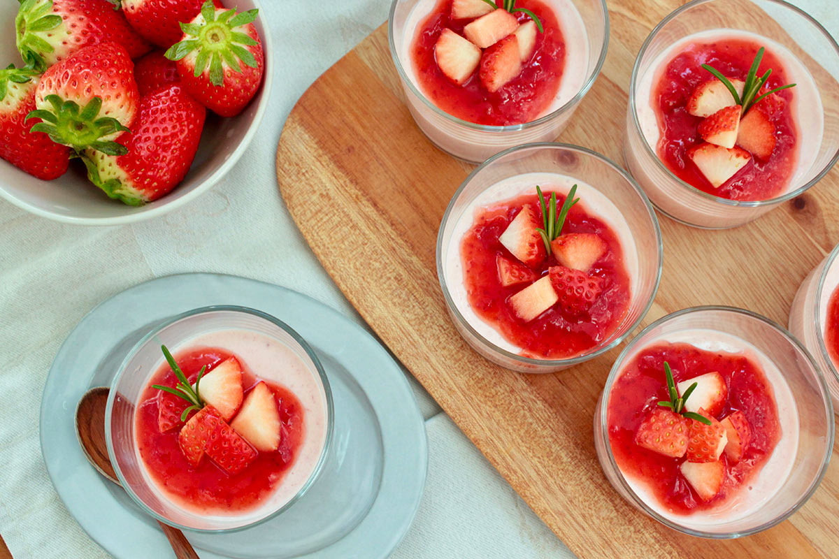 森永のおいしい牛乳でいちごミルクプリン