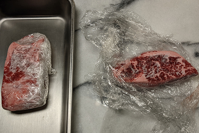 牛肉ときのこのさいころステーキ