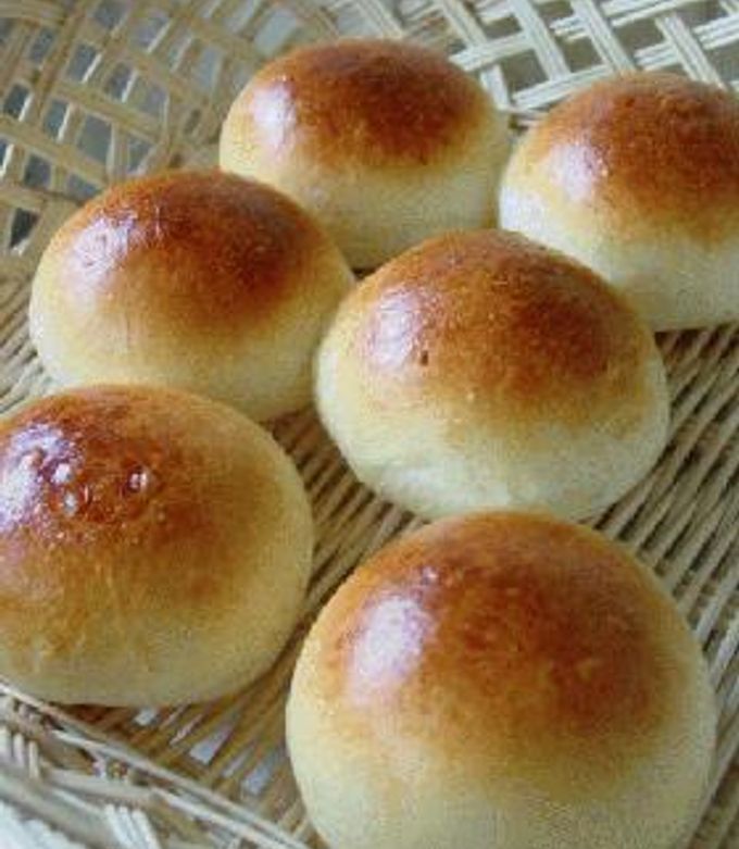 シンプルだけど美味しい「基本のテーブルロール」のレシピ・作り方