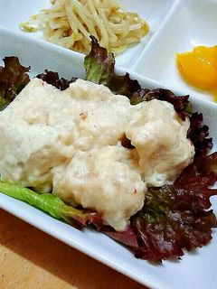 お弁当にも 鶏肉のスイートチリソース炒め +2品の献立 - 管理栄養士監修のレシピ検索・献立作成：おいしい健康