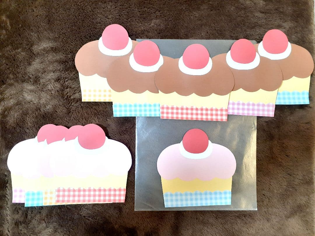 Amazon.co.jp: お誕生日 壁面飾り 春 壁面装飾 ケーキ 誕生日 : ホーム＆キッチン