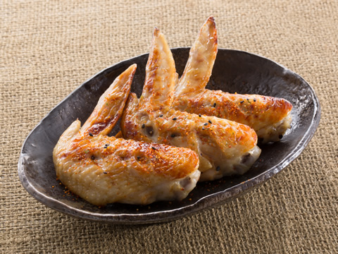 魚焼きグリルで手羽先の旨塩焼き、強火で焼いた方が美味しかった！ - 魚料理と簡単レシピ