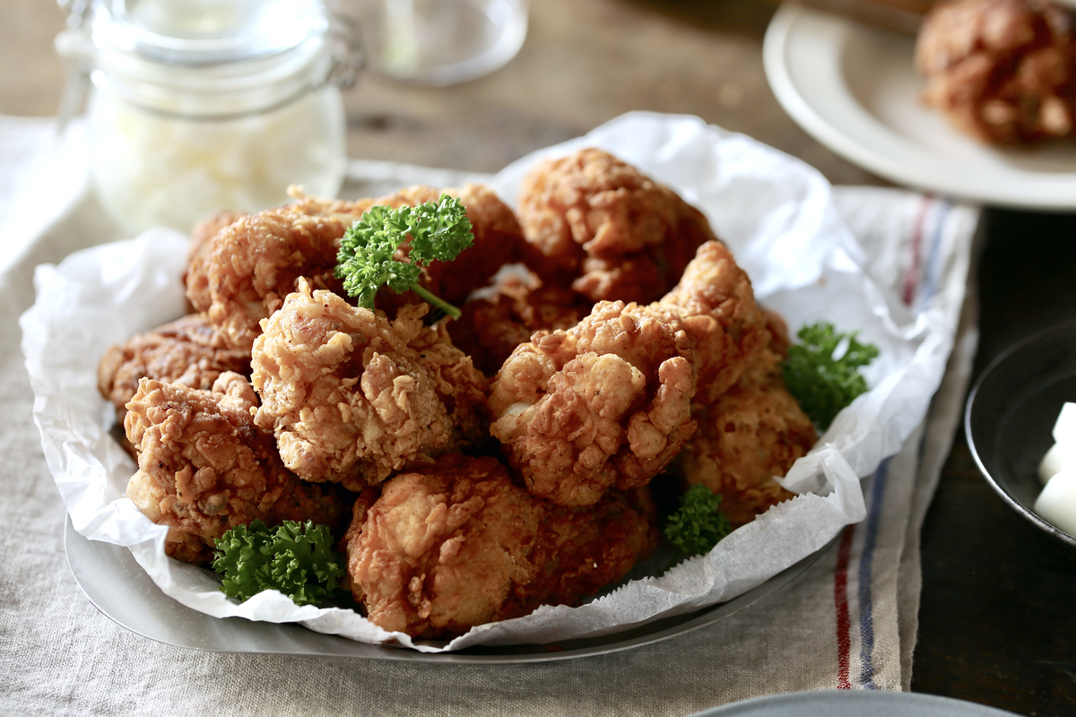 本当に美味しい「韓国チキン」のレシピ - ぐるなび みんなのごはん