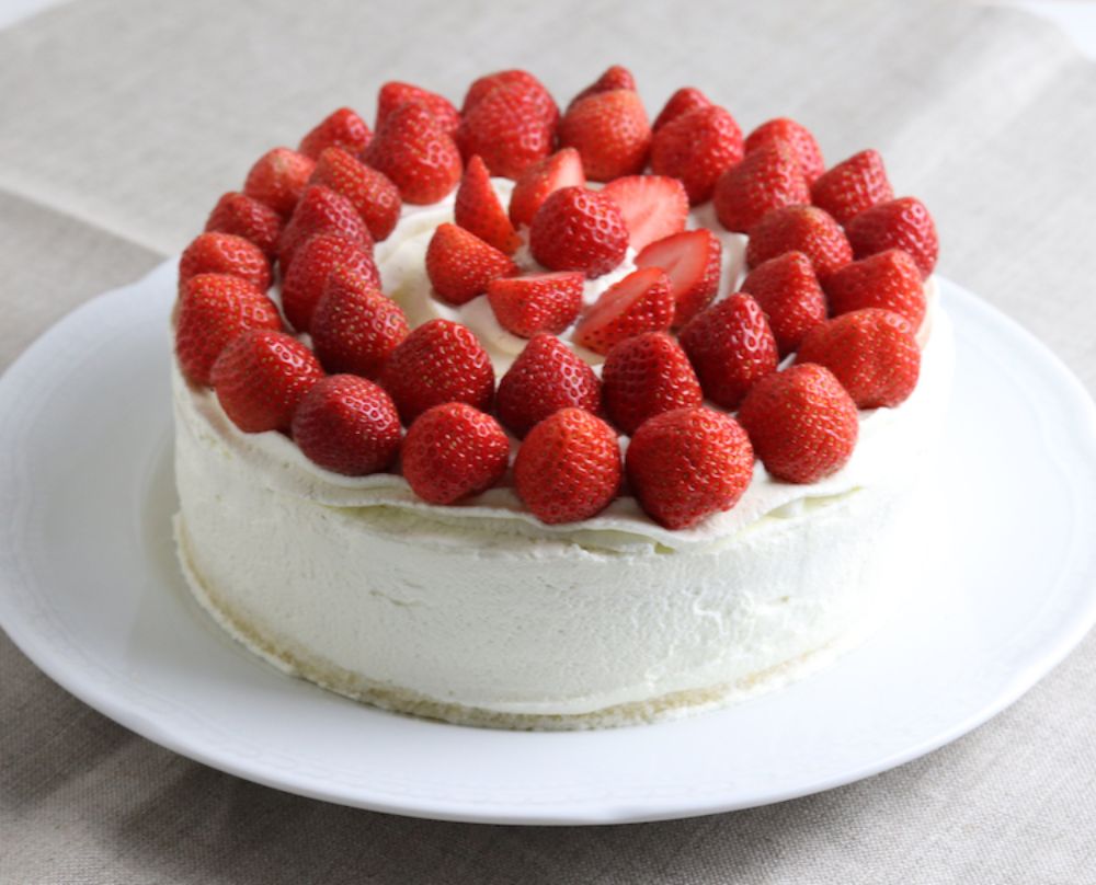 3月は苺のショートケーキです。atelière