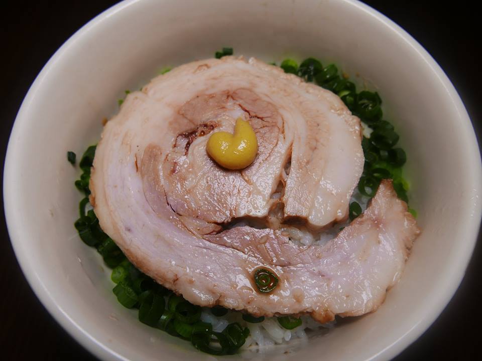 極厚メガチャーシュー丼 丼二郎 咲が丘店 Extra-thick Mega Char Siu Bowl Don JiroSakigaokaのデリバリーメニューを見る 東京 で 配達 ウーバーイーツ