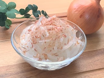 辛くない玉ねぎサラダの切り方は？辛味を早く取る方法もご紹介セブンプレミアム公式