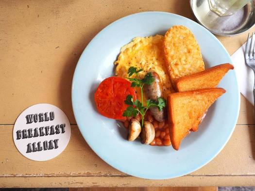 イギリスへ旅に出たら、その朝食に「幸せ」があった手塚 大貴